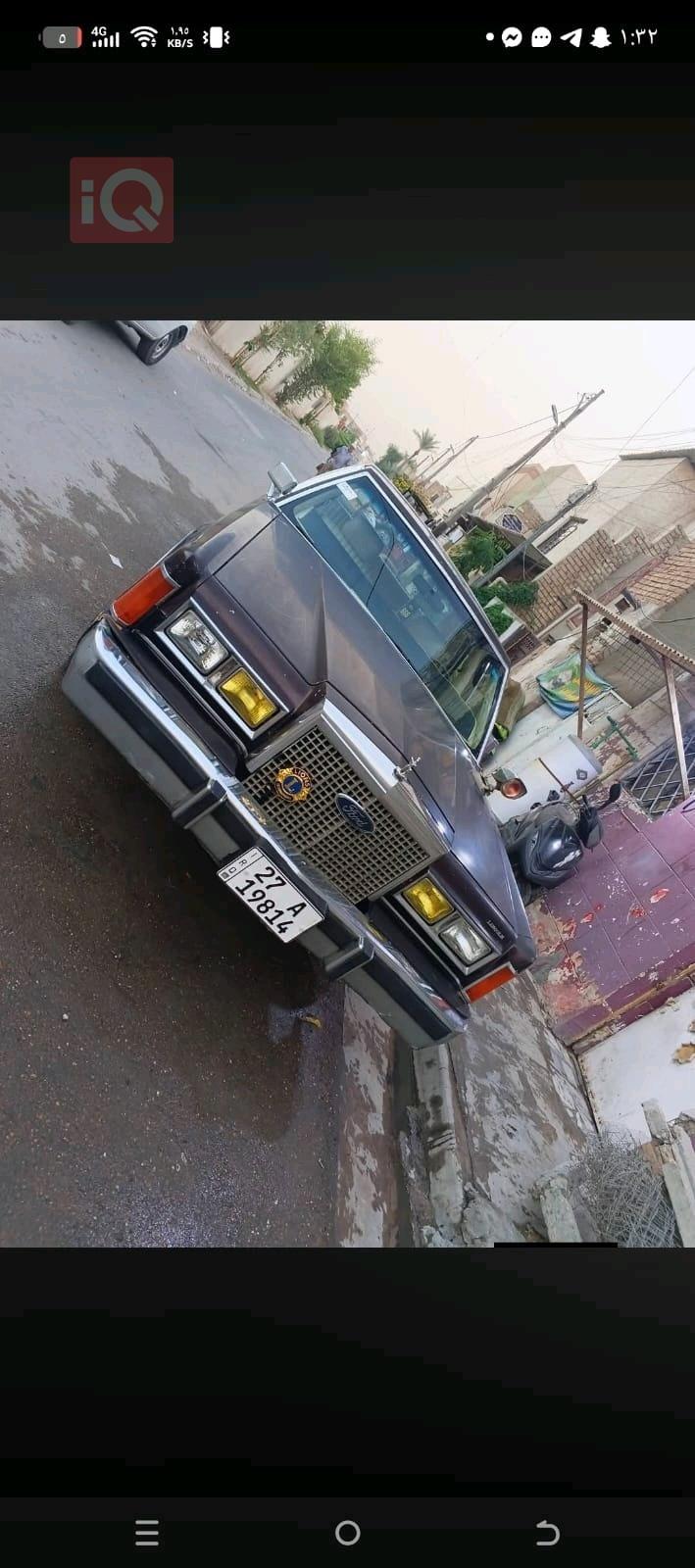 لينكولن تاون كار